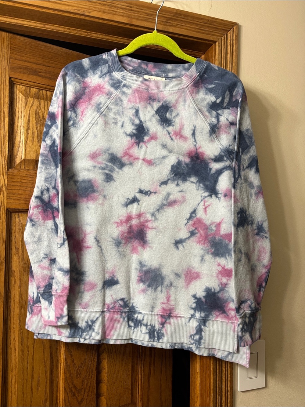 Ultra Flirt Tie-Dye Crewneck Sweatshirt - Pink & Navy